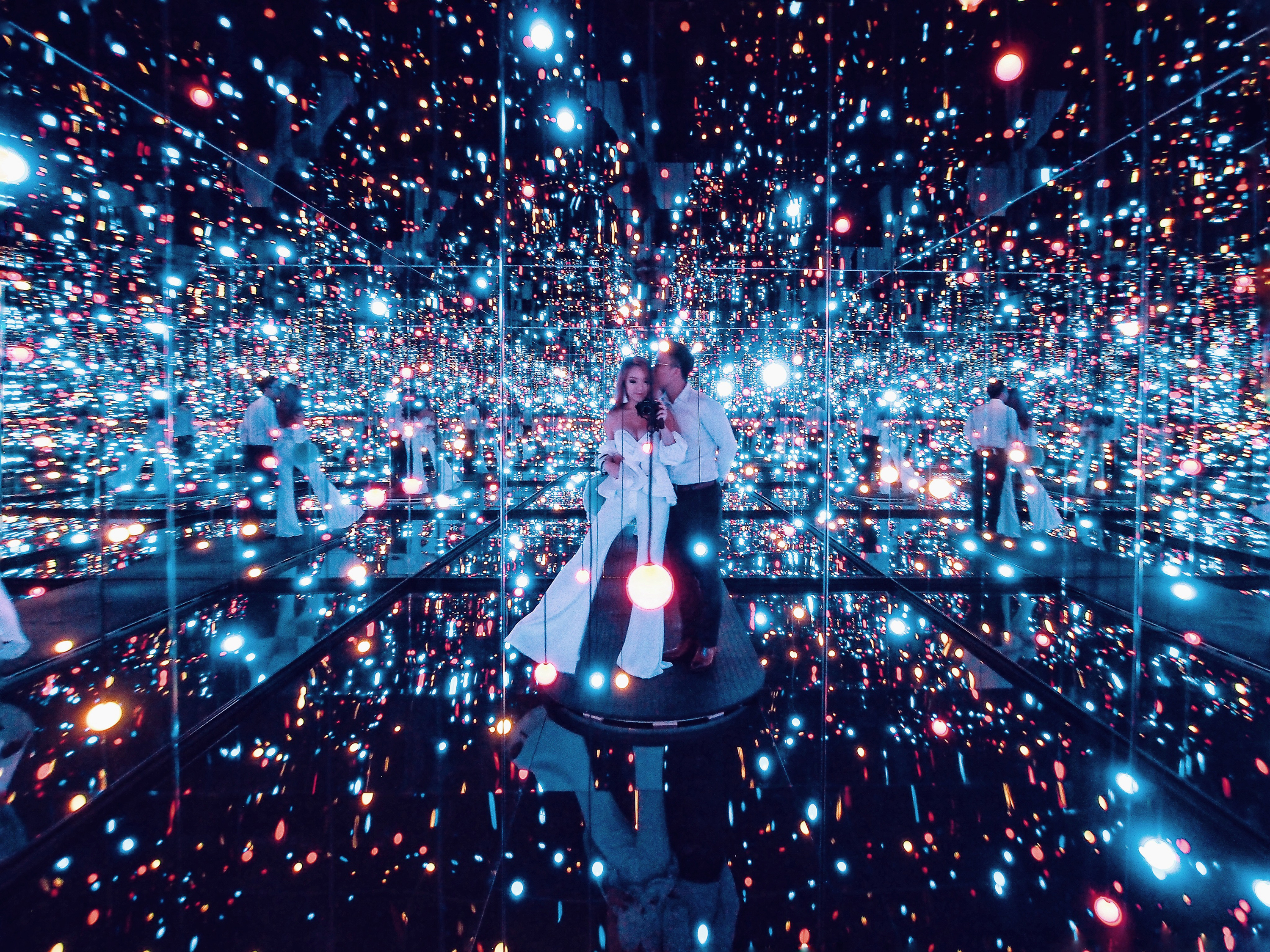 willabelle ong instagram street style fashion beauty travel lifestyle blog top yayoi kusama national gallery singapore life is the heart of a rainbow infinity mirrored room